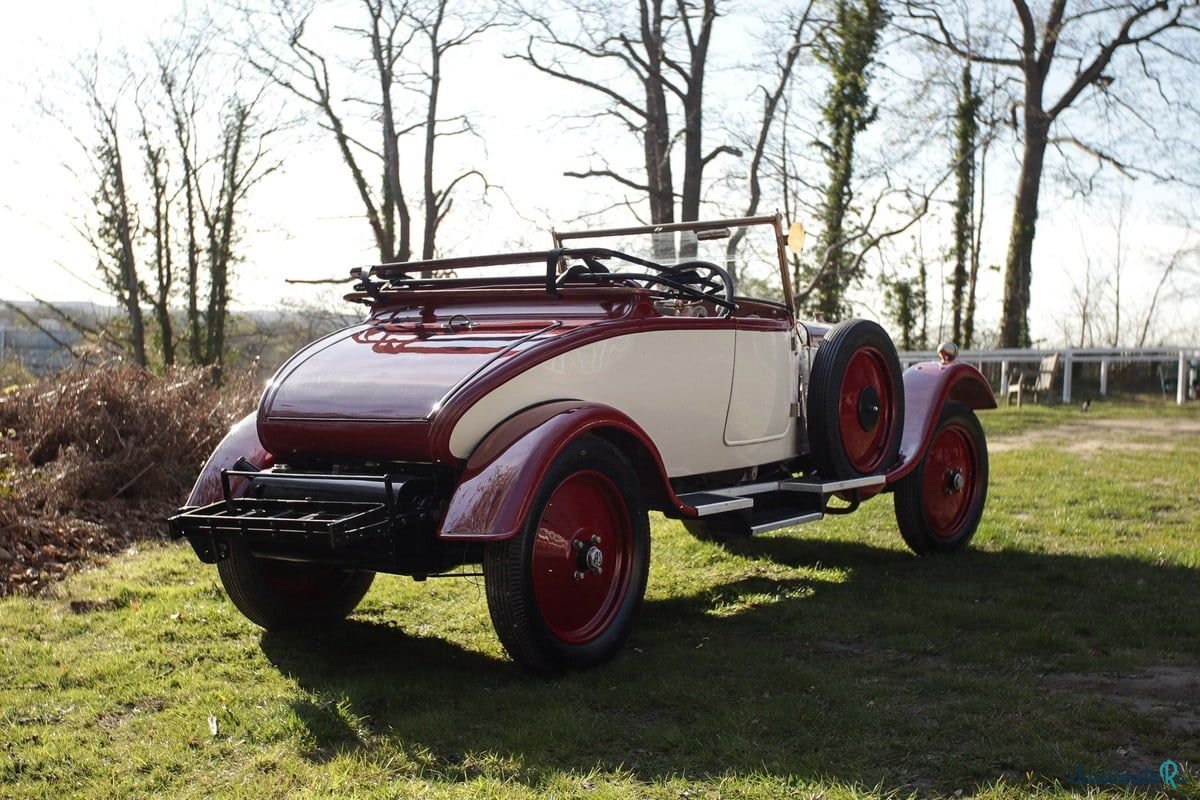 1926' AC Six photo #3