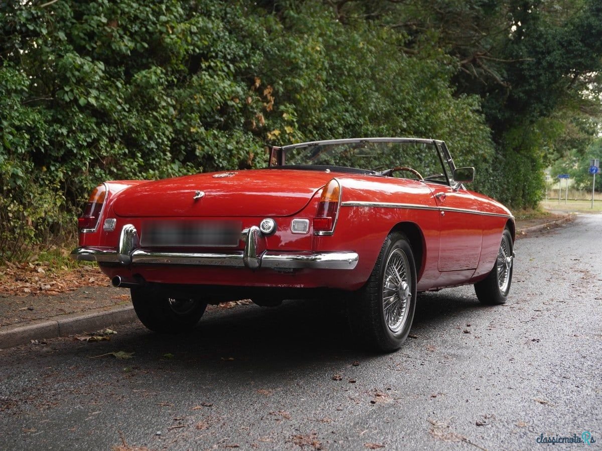 1968' MG MGC photo #6