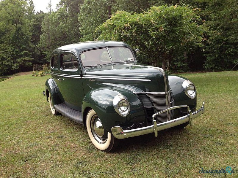 1940' Ford photo #1