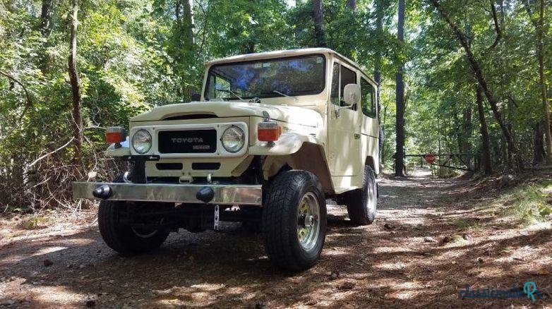 1979' Toyota Land Cruiser photo #2