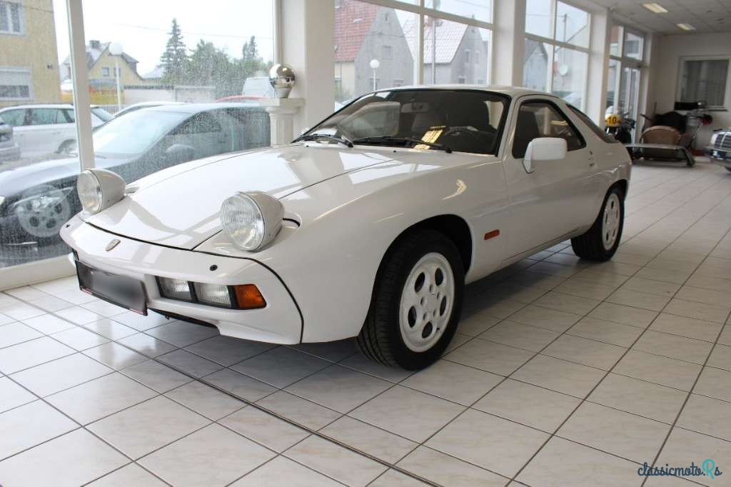 1977' Porsche 928 photo #2