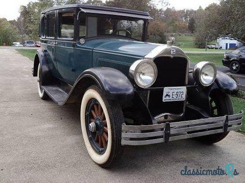 1928' Buick Master Town Sedan 47S photo #1