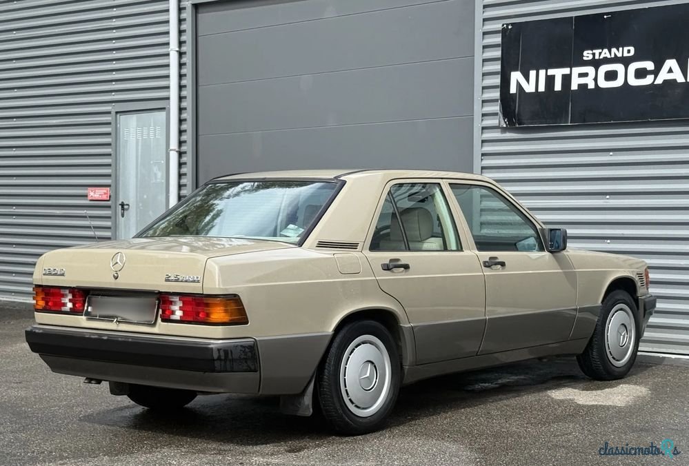 1988' Mercedes-Benz W201 190 D 2.5 Turbo photo #5
