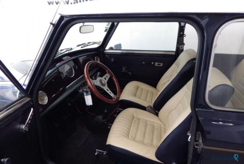 1975' MINI 1000 1000 photo #2