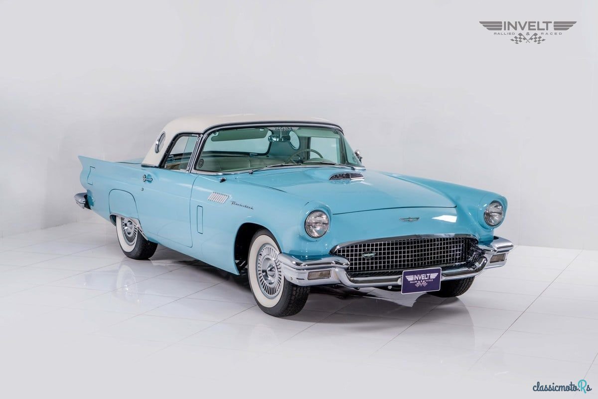 1957' Ford Thunderbird photo #2
