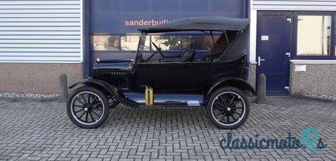 1923' Ford Phaeton photo #3