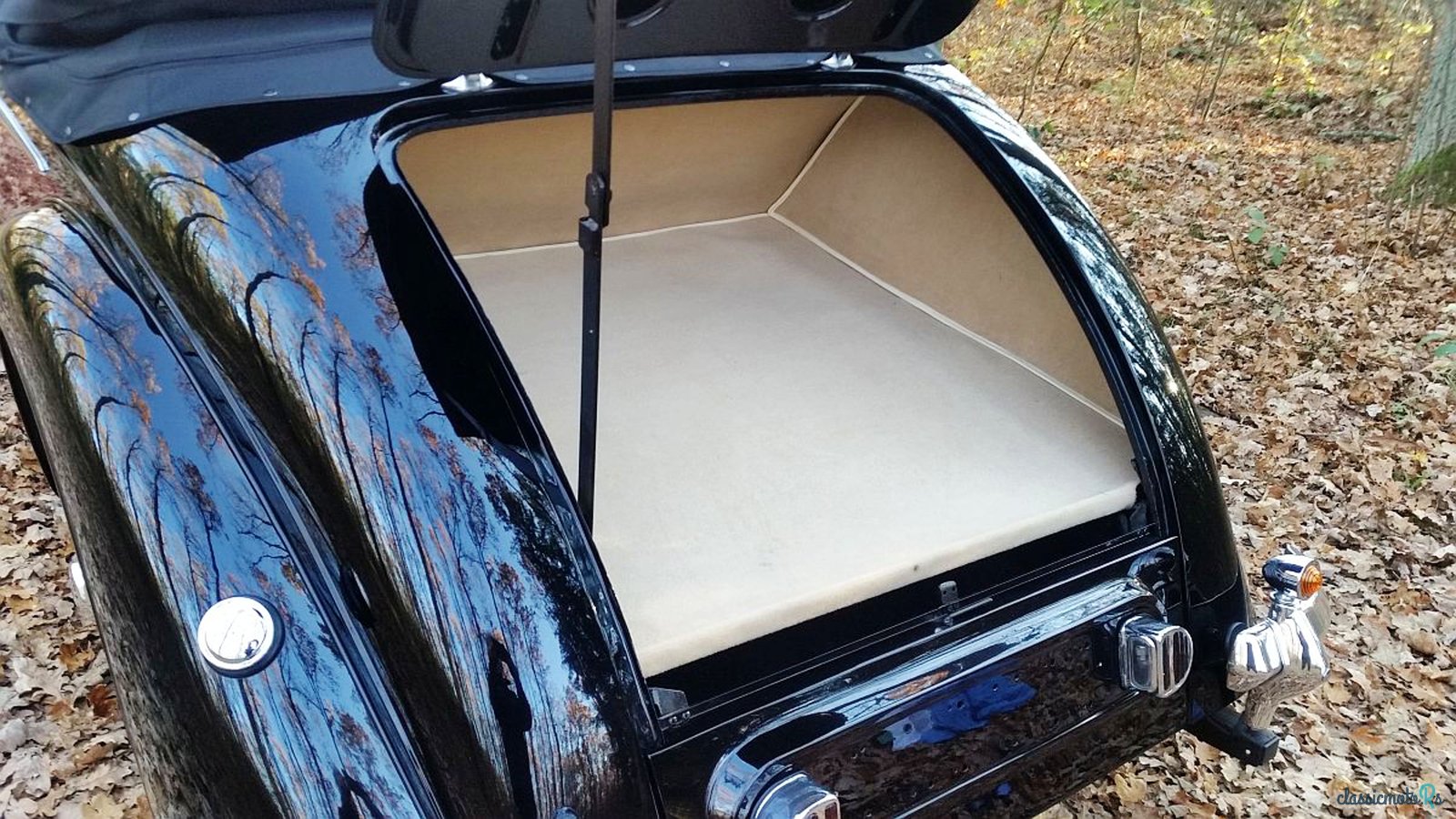 1948' Riley Rm photo #5