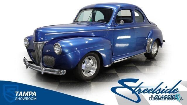 1941' Ford Super Deluxe photo #1
