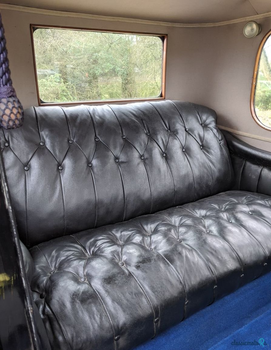 1927' Humber 14/40 Six Light Saloon photo #3