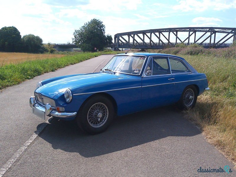 1968' MG MGB photo #1