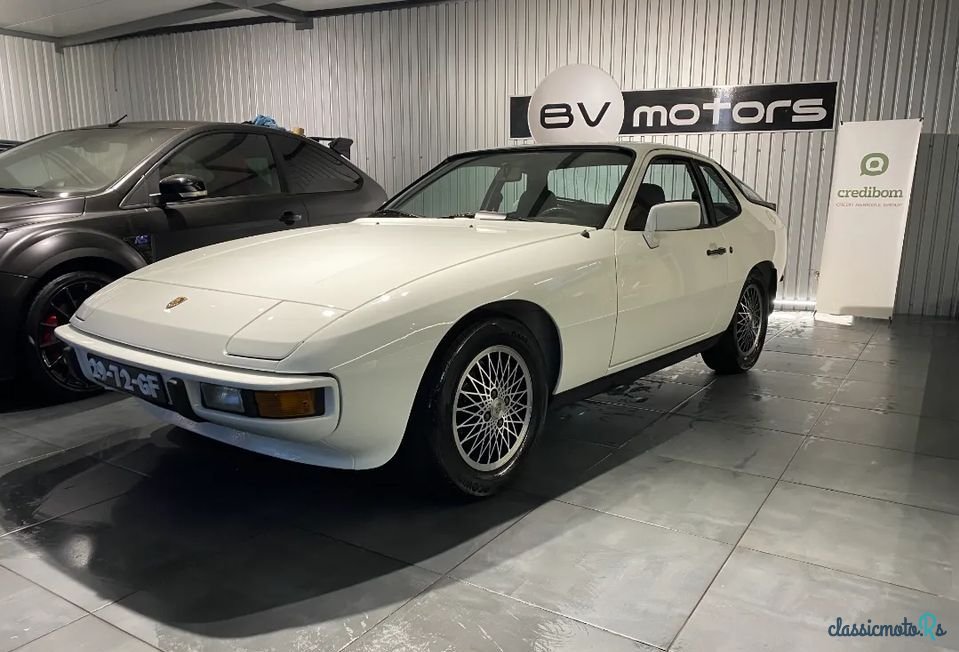 1980' Porsche 924 photo #1