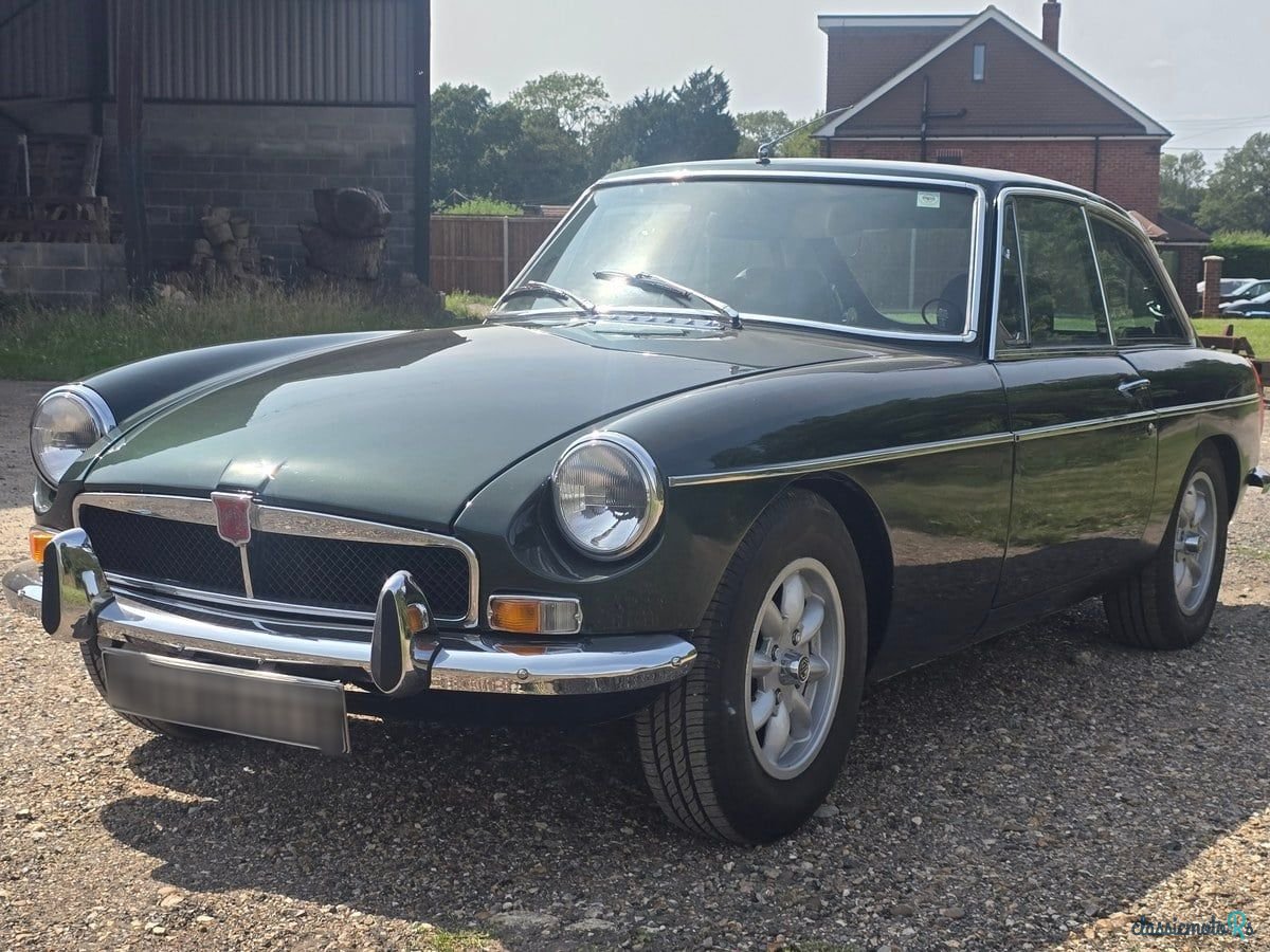 1974' MG MGB photo #4