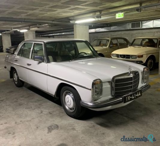 1974' Mercedes-Benz 240 photo #3