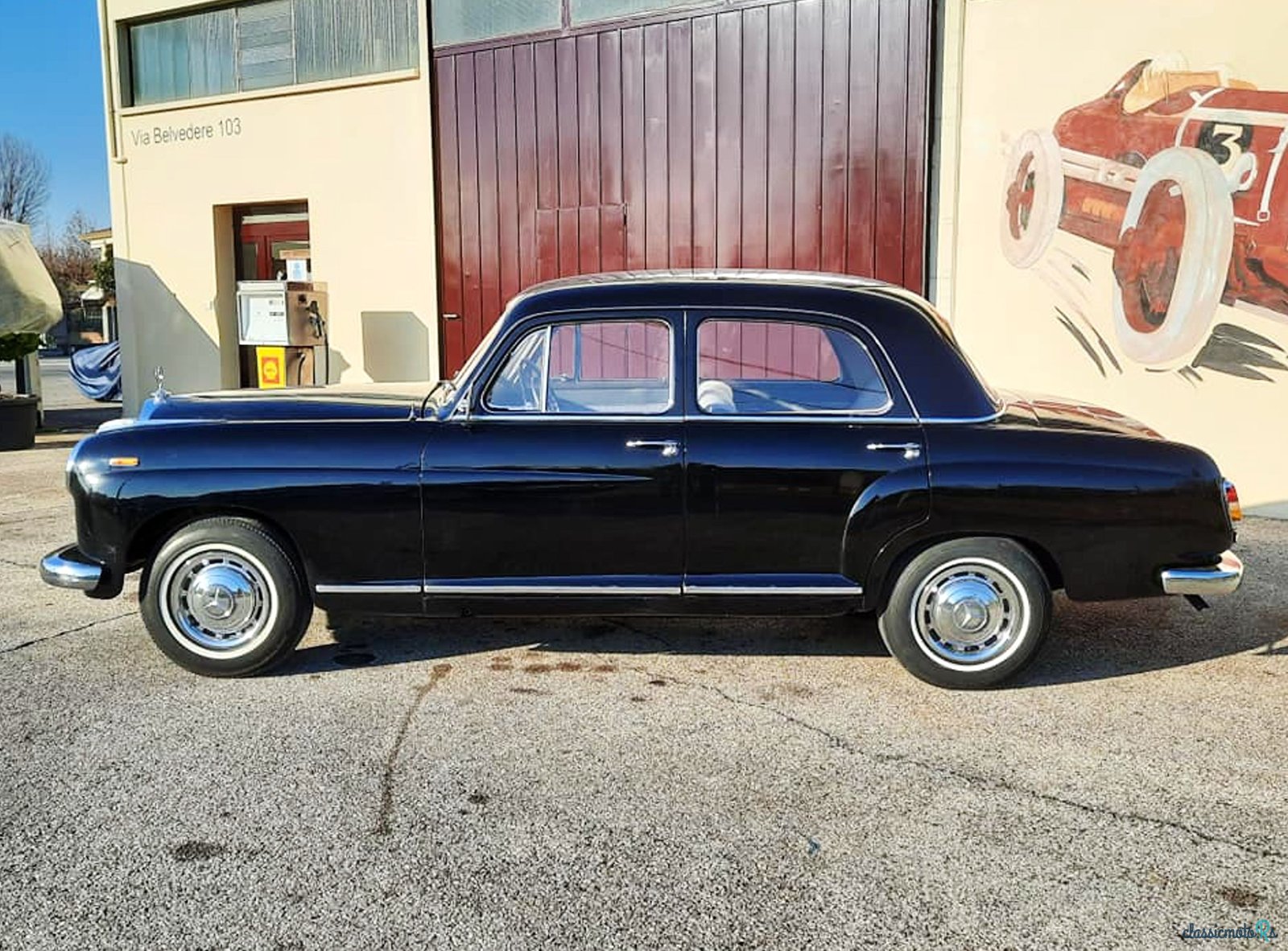 1957' Mercedes-Benz 219 Saloon photo #4