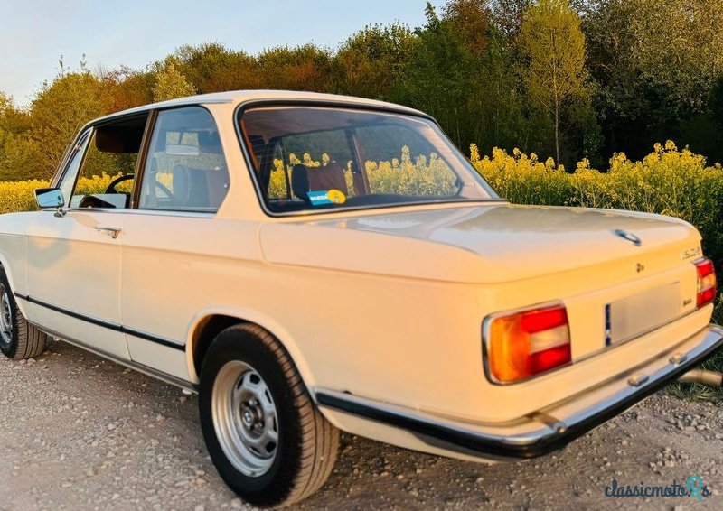 1977' BMW 1502 photo #2