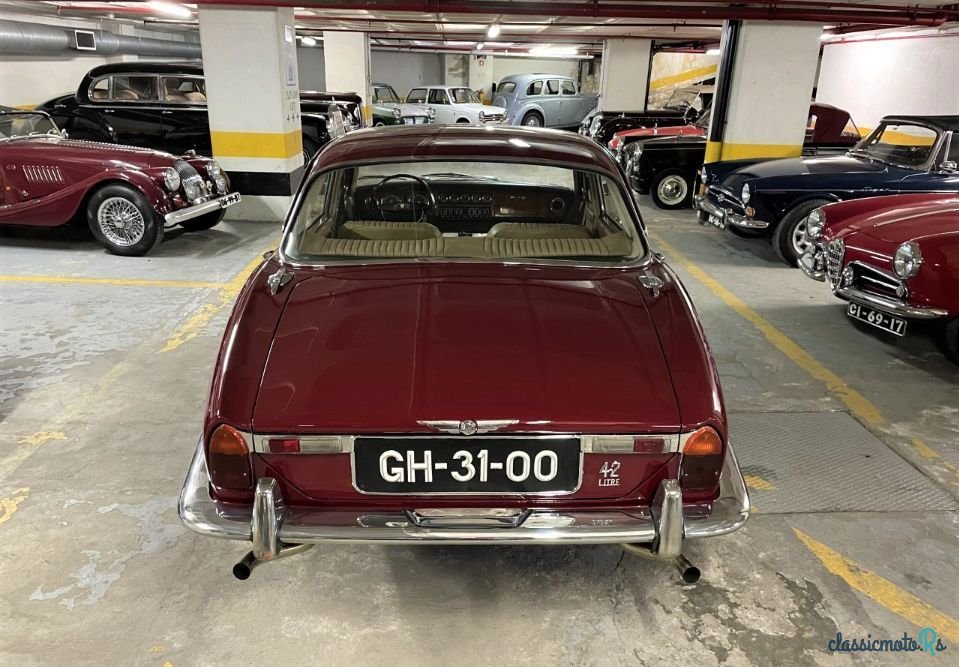 1969' Jaguar XJ photo #4