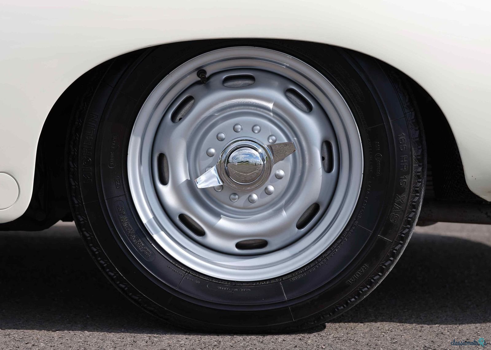 1957' Porsche 356 photo #5