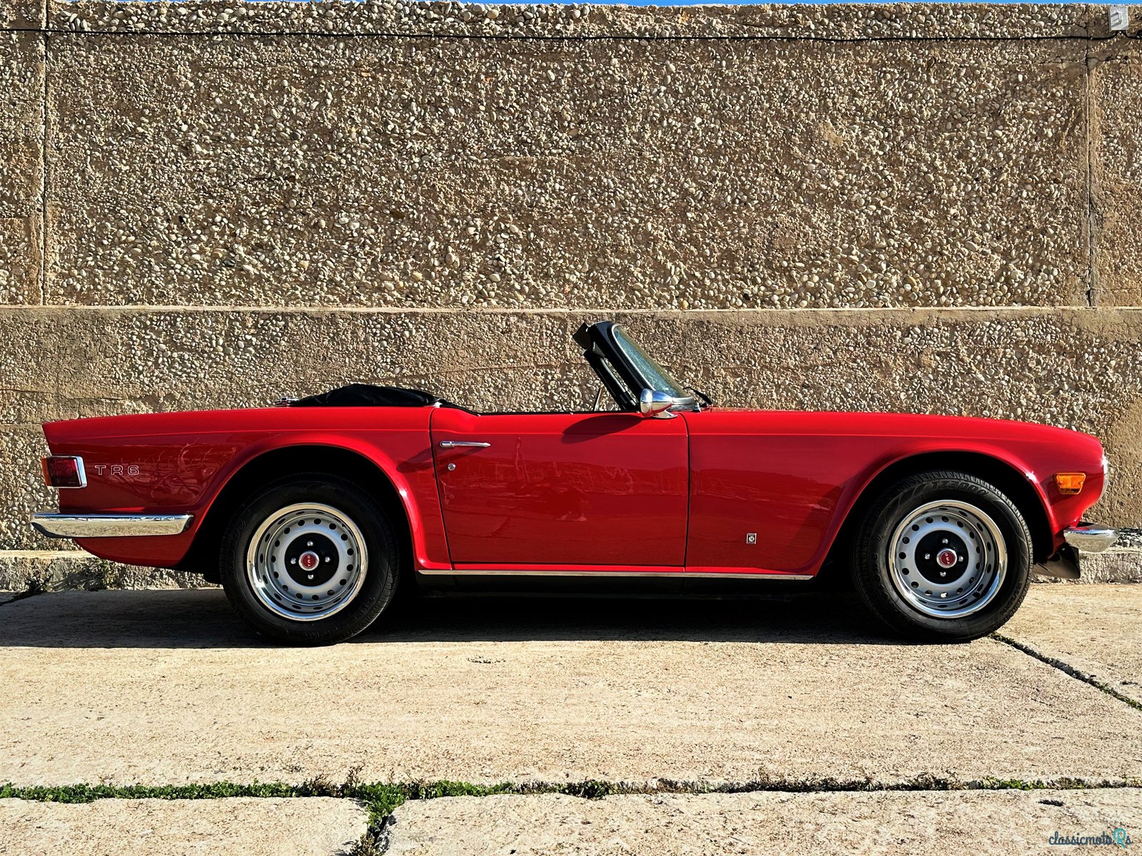 1974' Triumph TR6 photo #3