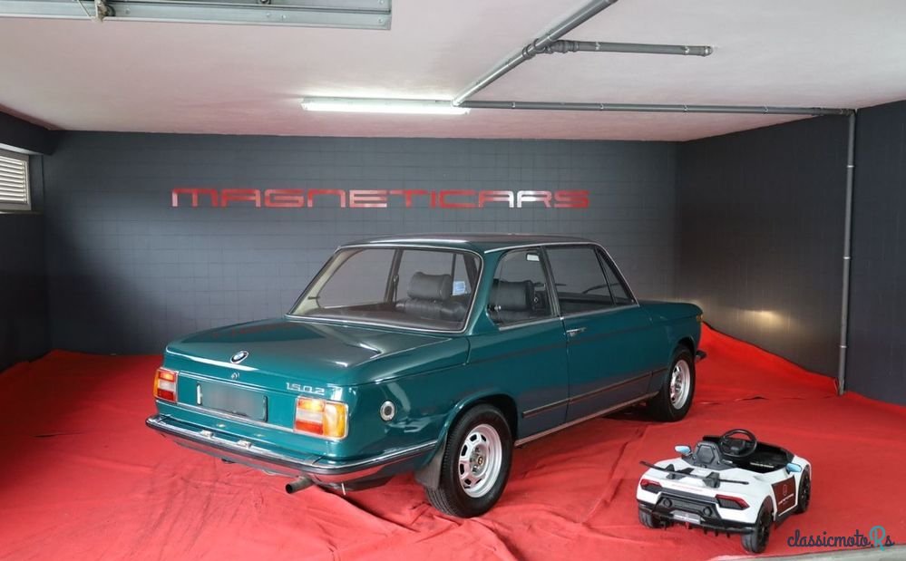 1977' BMW 1502 photo #4