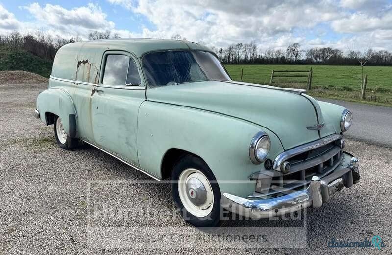 1947' Chevrolet Sedan photo #1