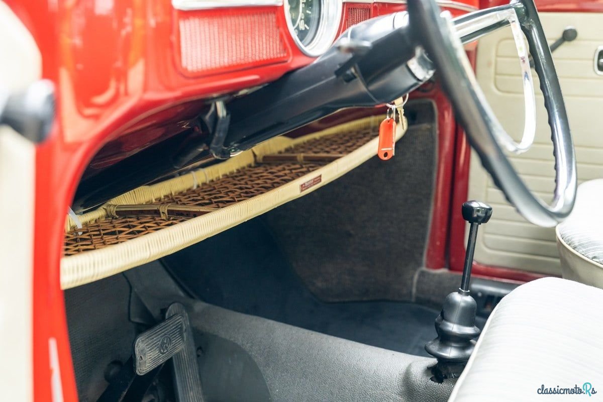 1968' Volkswagen Beetle photo #6