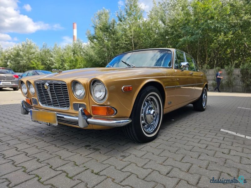 1972' Jaguar XJ photo #5