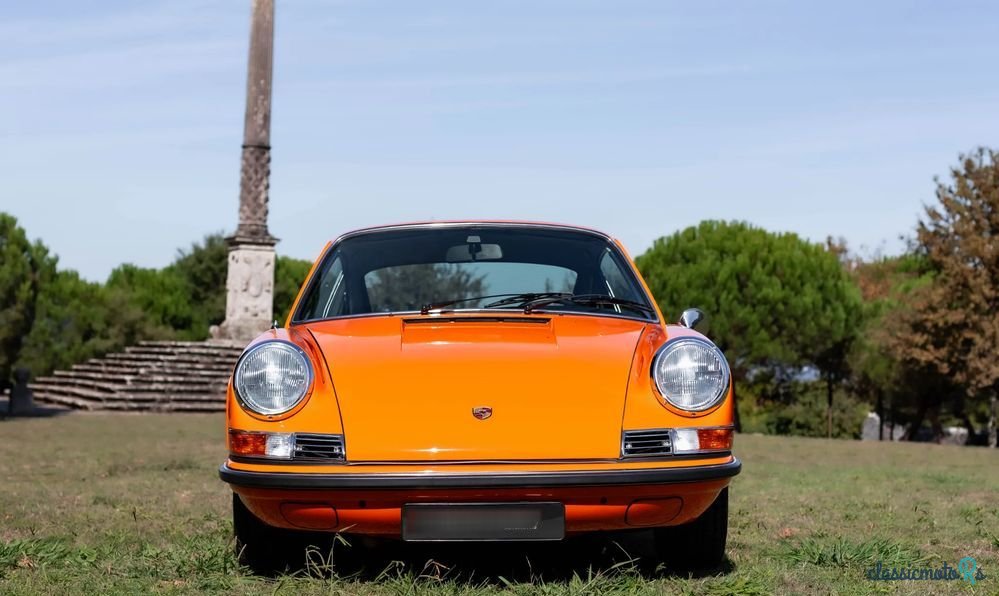1969' Porsche 911 photo #2