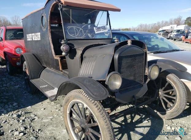1925' Ford Model T photo #2