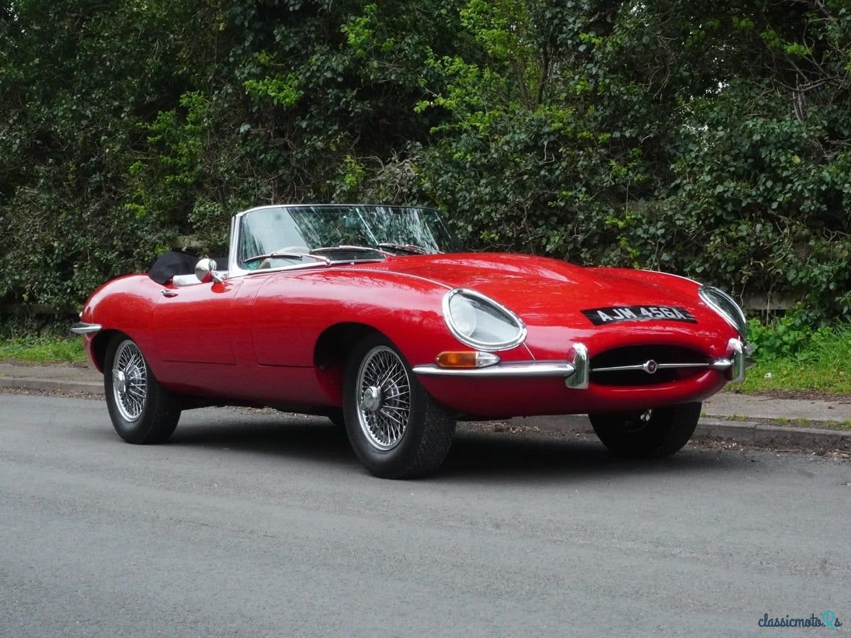 1963' Jaguar E-Type photo #1