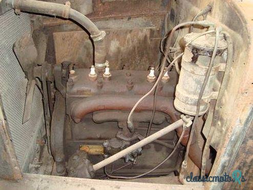 1924' Star 4 Dr Sedan photo #3