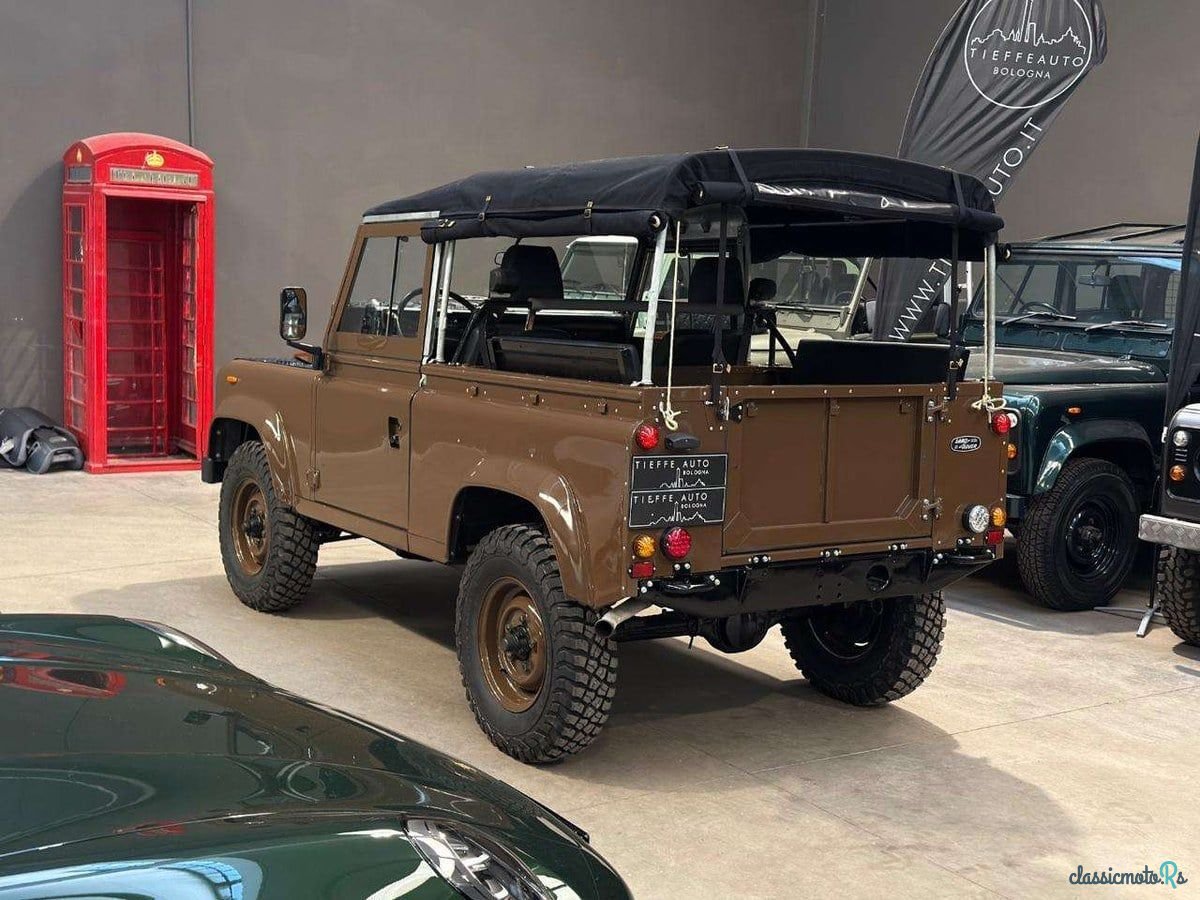 1986' Land Rover Defender photo #6