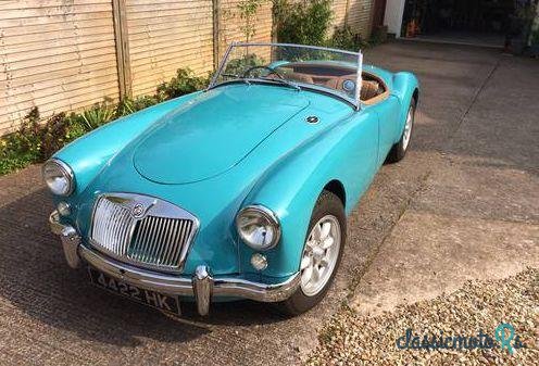 1958' MG MGA photo #4