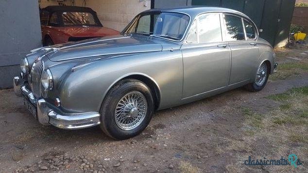 1965' Jaguar Mk2 photo #1