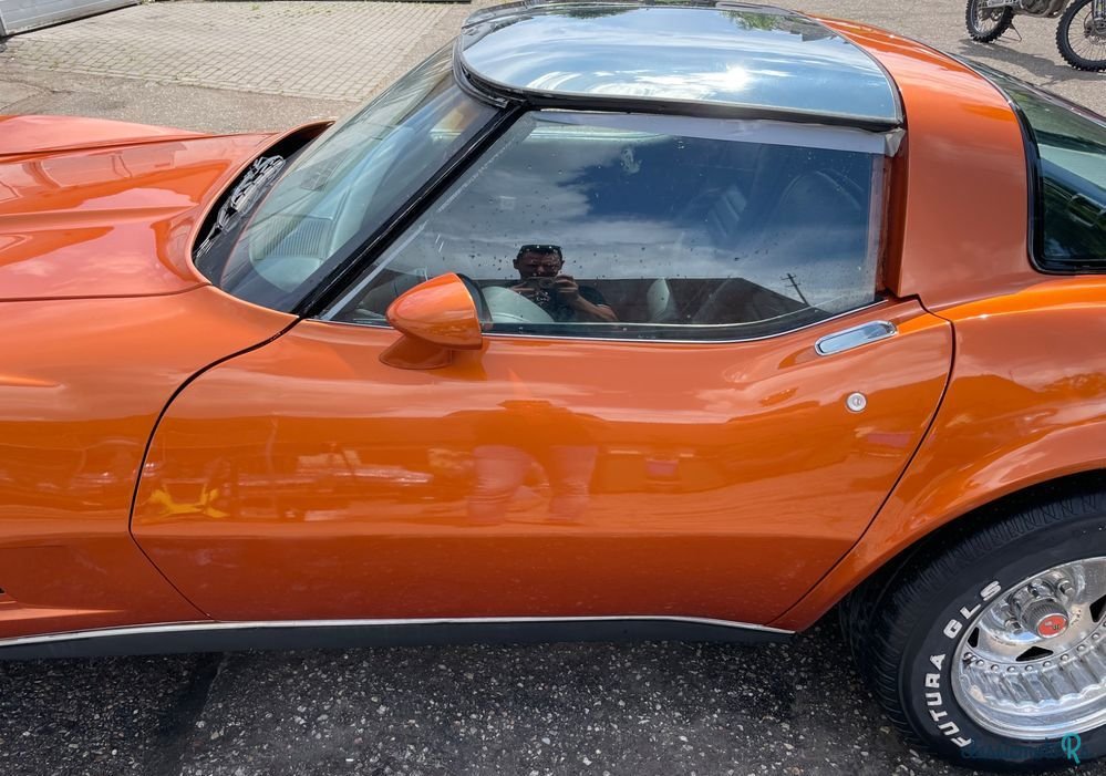 1980' Chevrolet Corvette photo #6