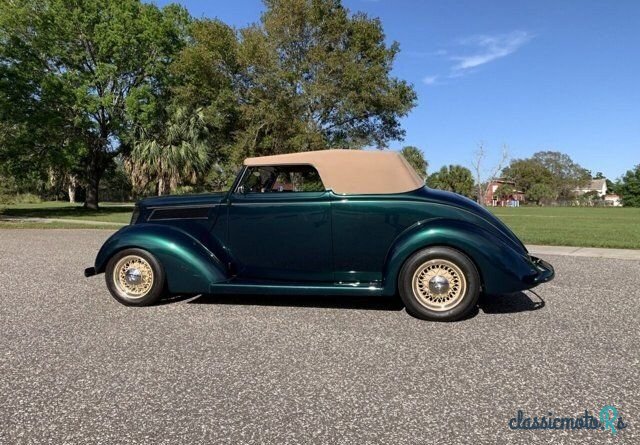 1937' Ford photo #2