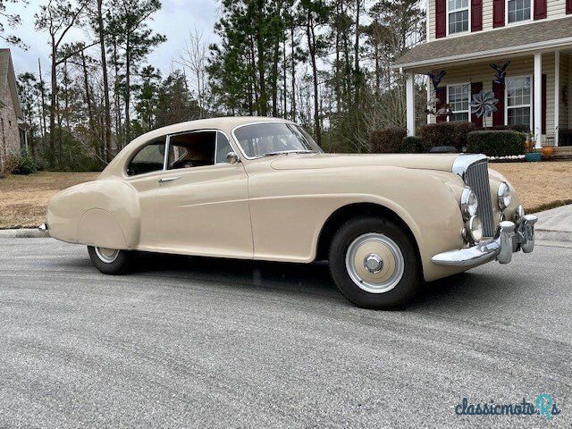 1952' Bentley R-Type photo #1