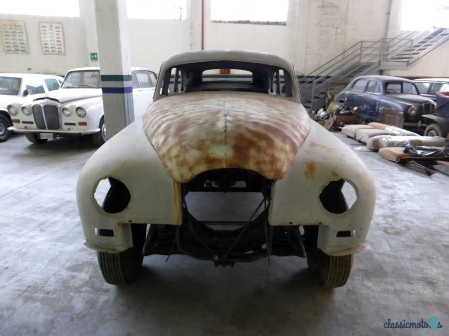 1949' Packard Super 8 photo #5