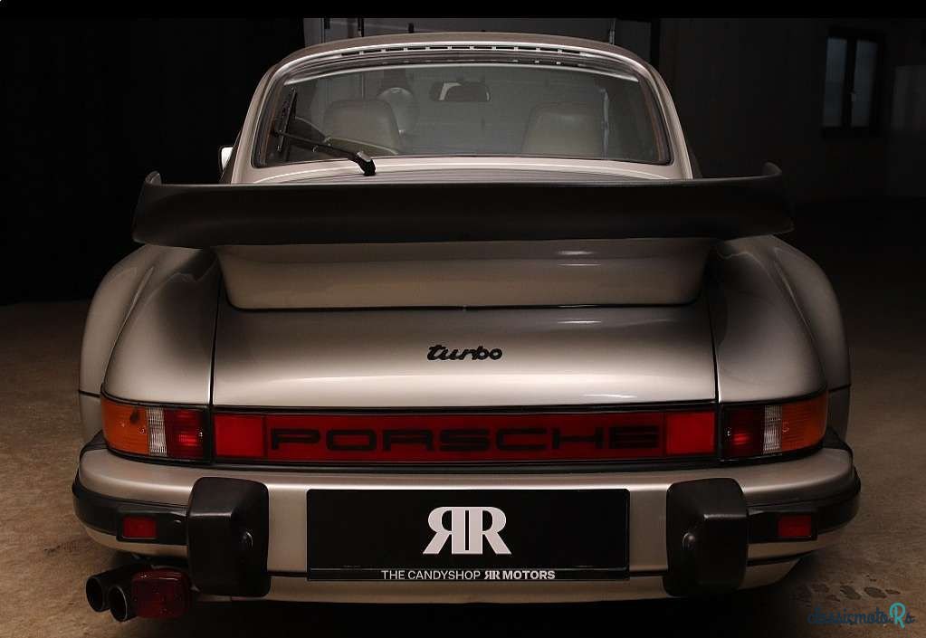 1980' Porsche 911 photo #3