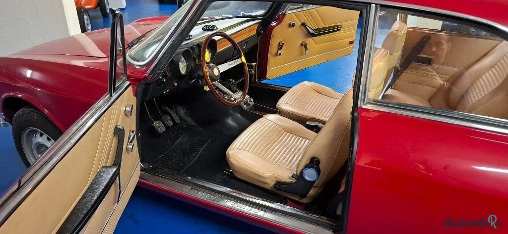 1975' Alfa Romeo GT photo #4