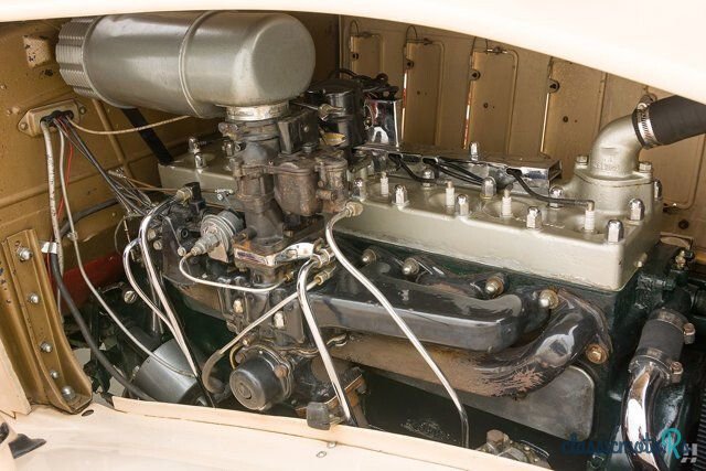 1933' Chrysler Imperial photo #6