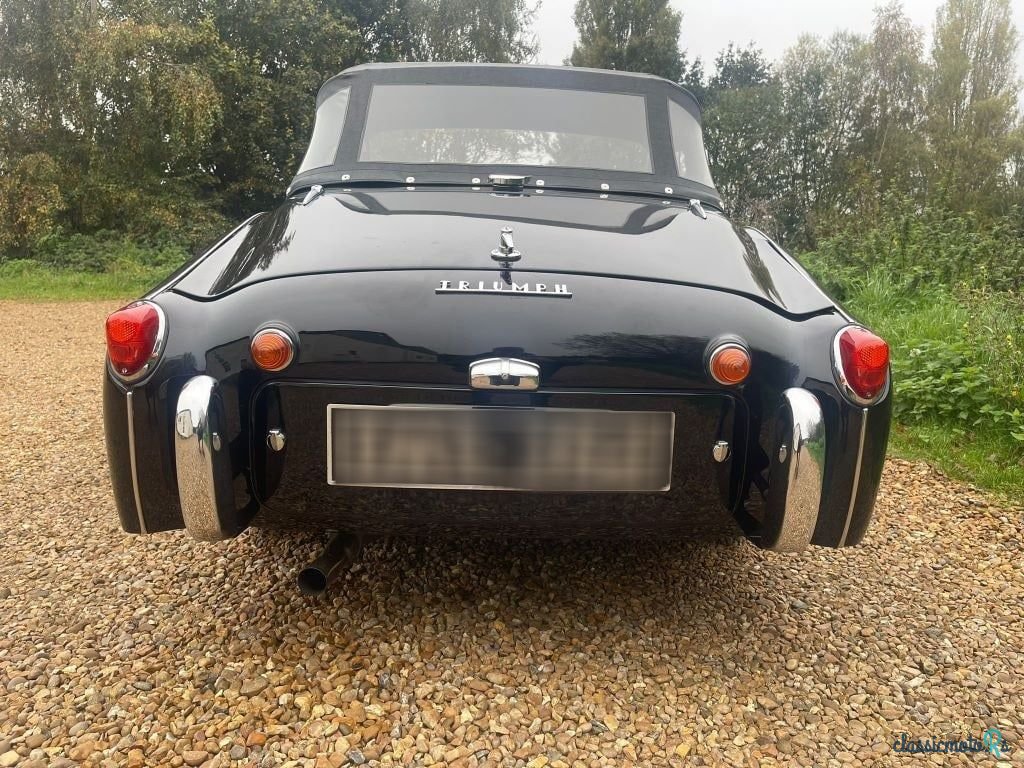 1959' Triumph TR3 photo #5