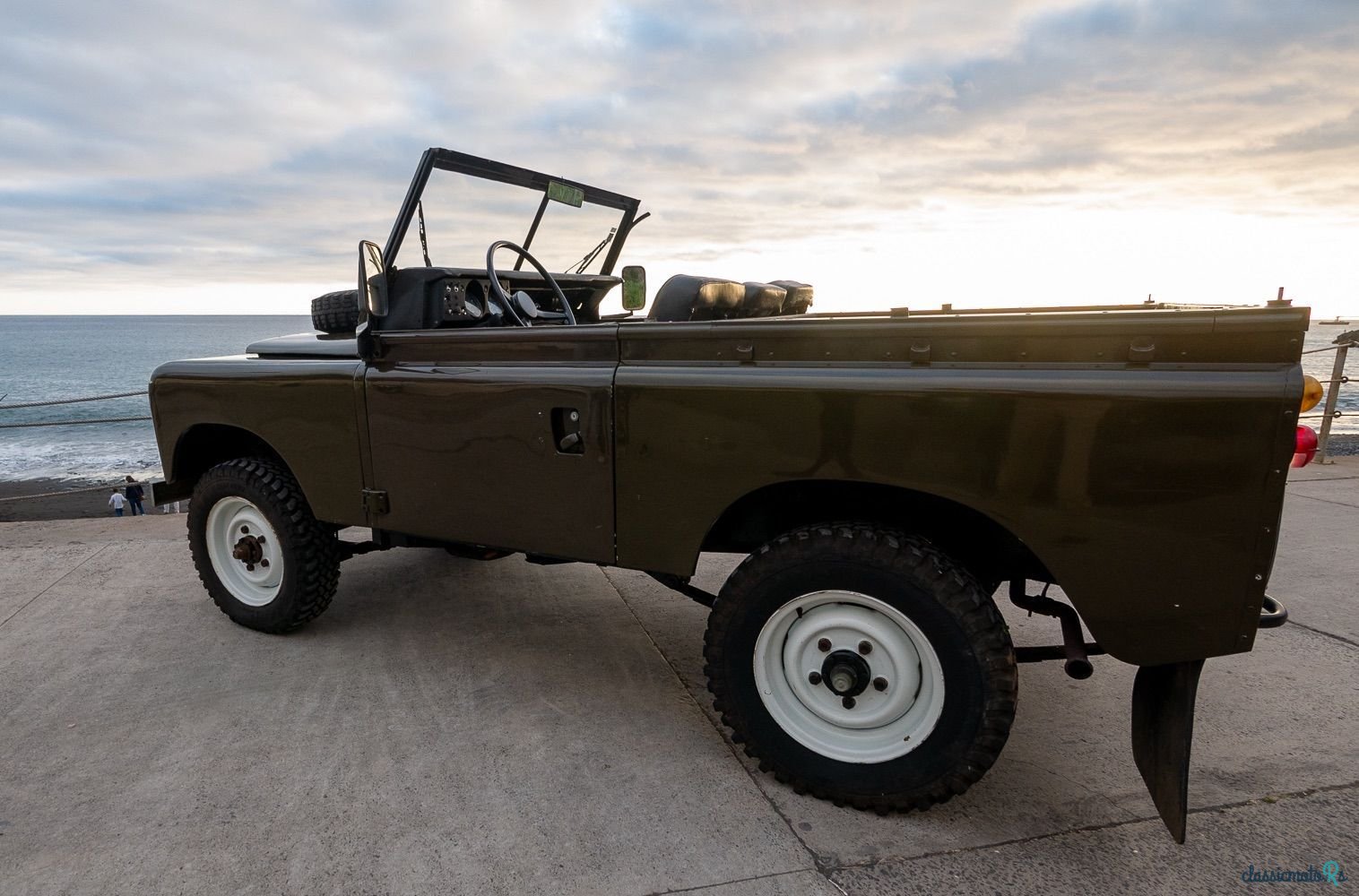 1979' Land Rover Serie III photo #4