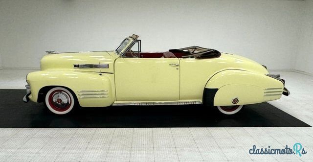 1941' Cadillac Series 62 photo #3
