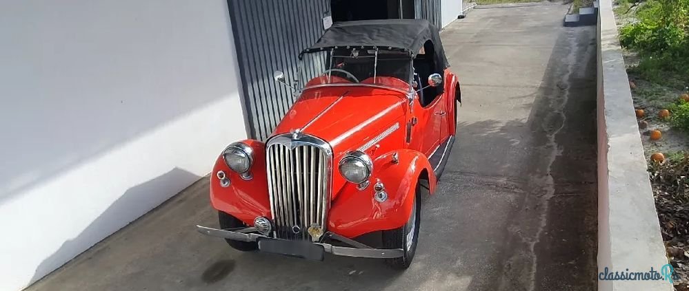 1947' Singer photo #4