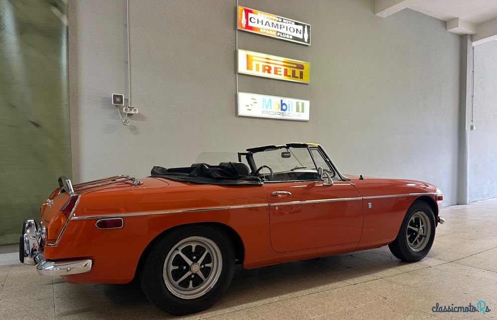 1971' MG MGB photo #1