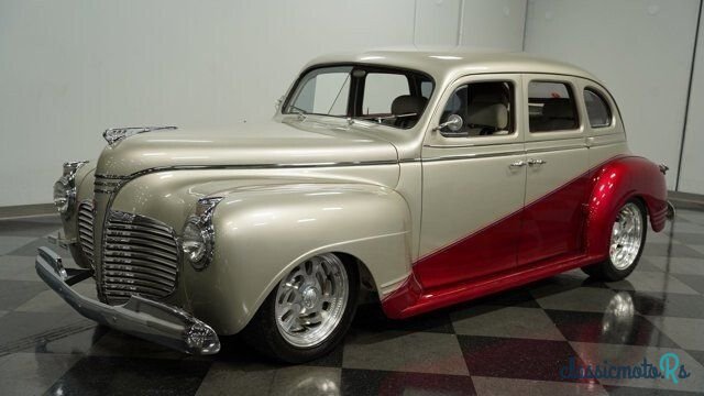 1941' Plymouth Special Deluxe photo #5