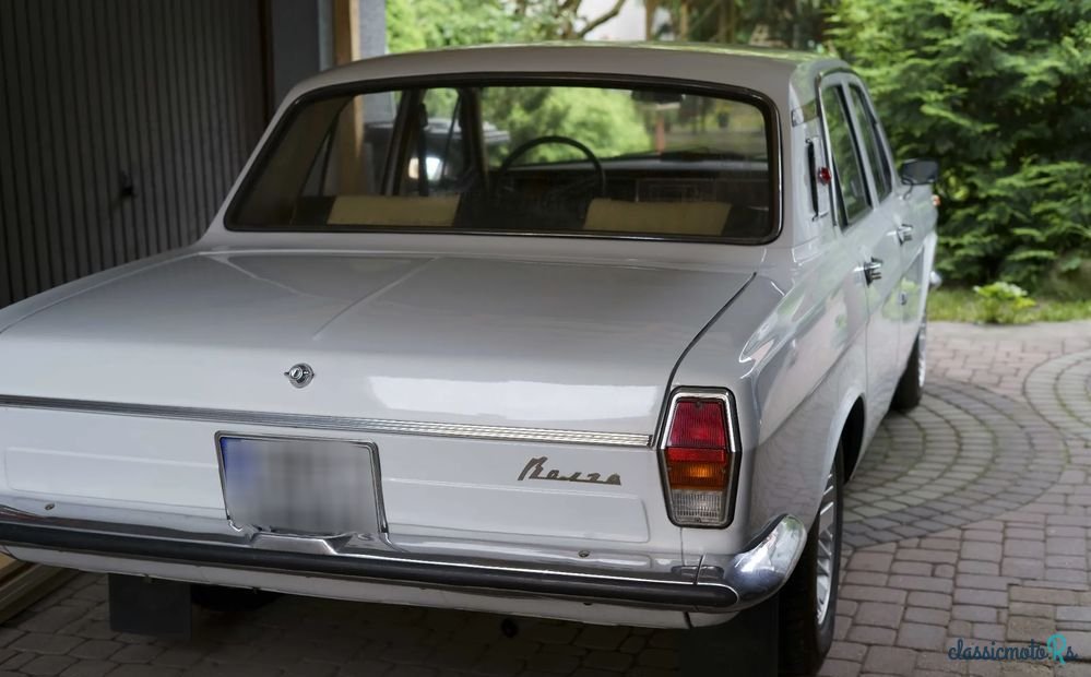 1977' Gaz 24 Wołga photo #5