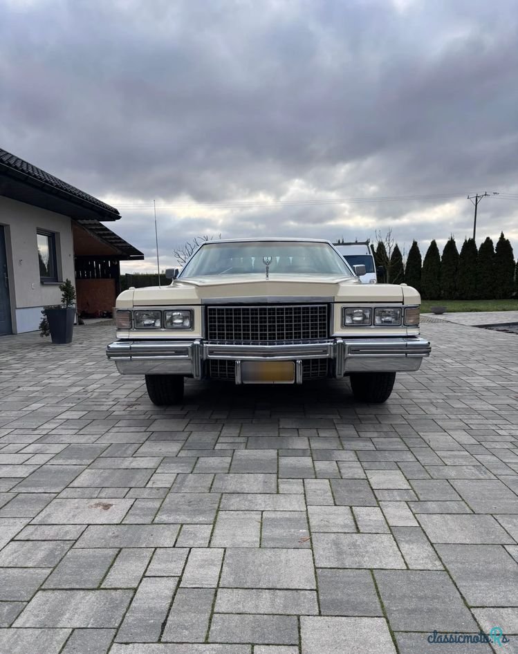 1976' Cadillac Deville photo #1