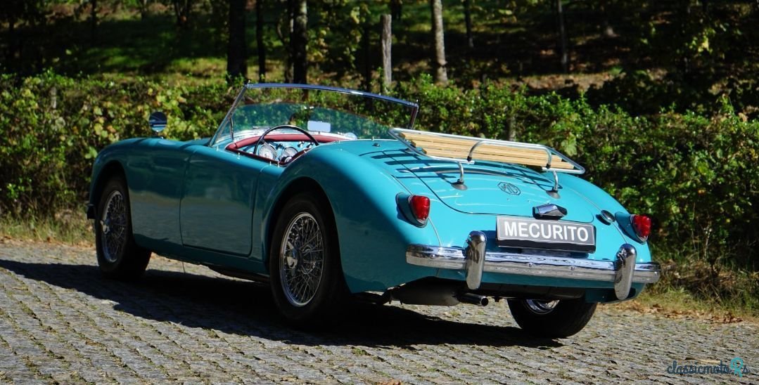 1957' MG MGA photo #4