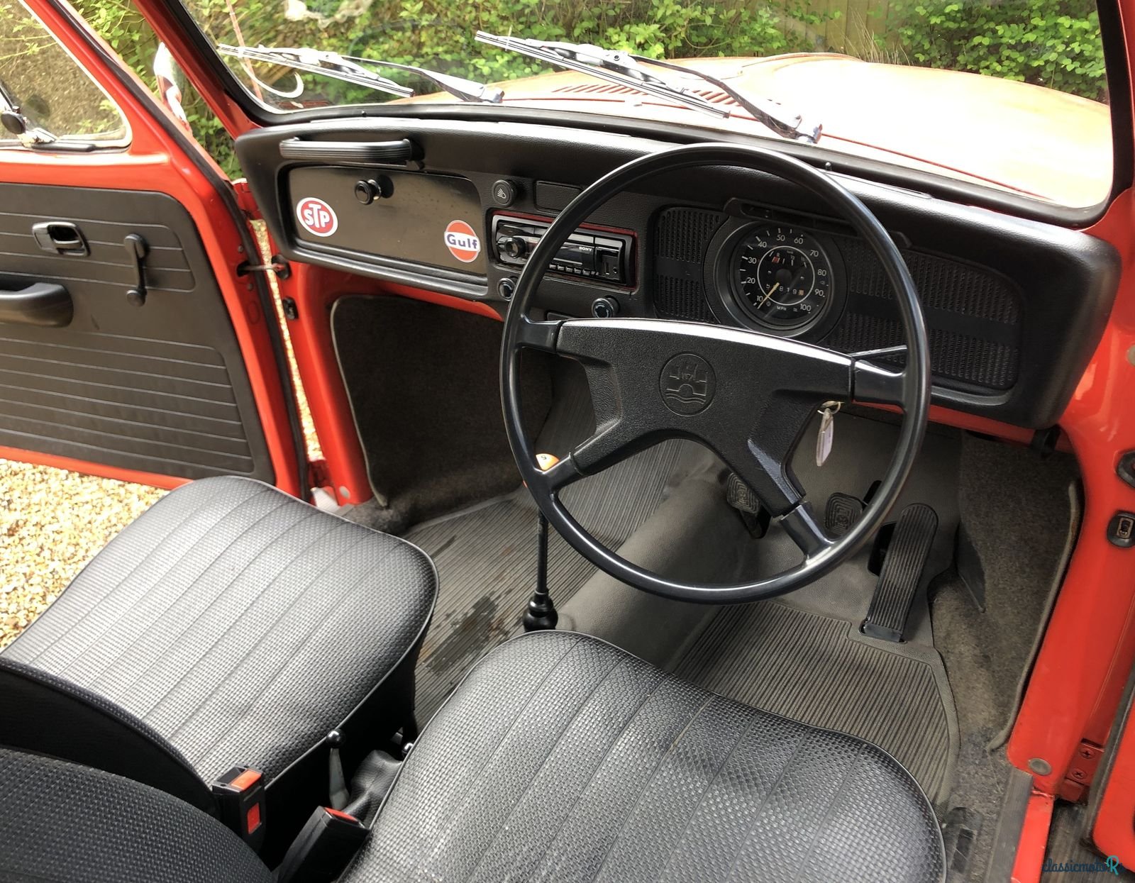 1972' Volkswagen Super Beetle 1600 photo #5